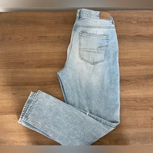 American eagle ankle jeans- distressed